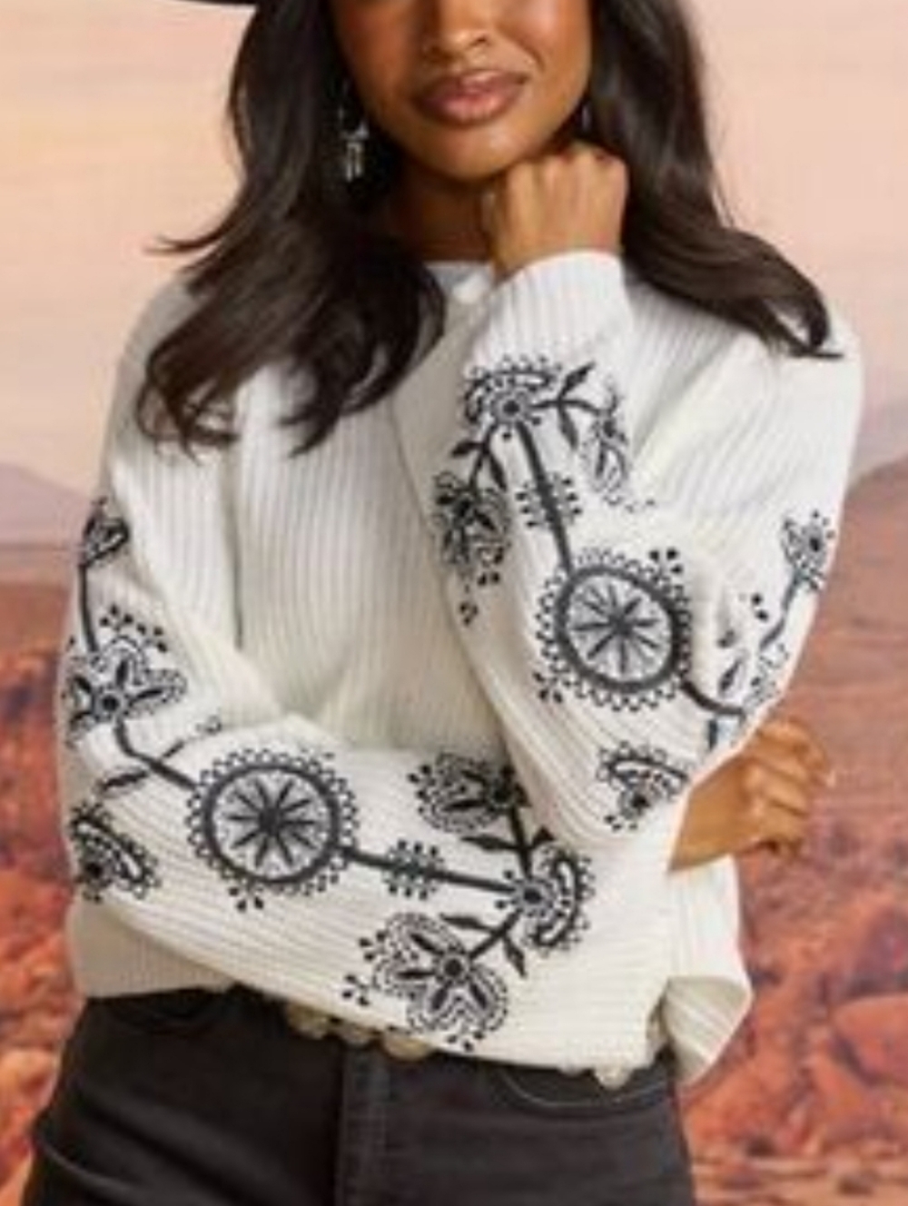 FRANCESCA'S SMALL KNIT CROPPED SWEATER. BELL SLEEVES. FLORAL. White Black Floral